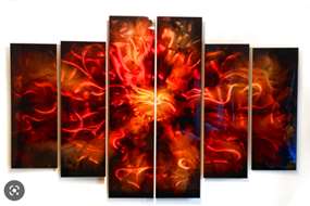 6 Panel Elegance Red Burst 44X72